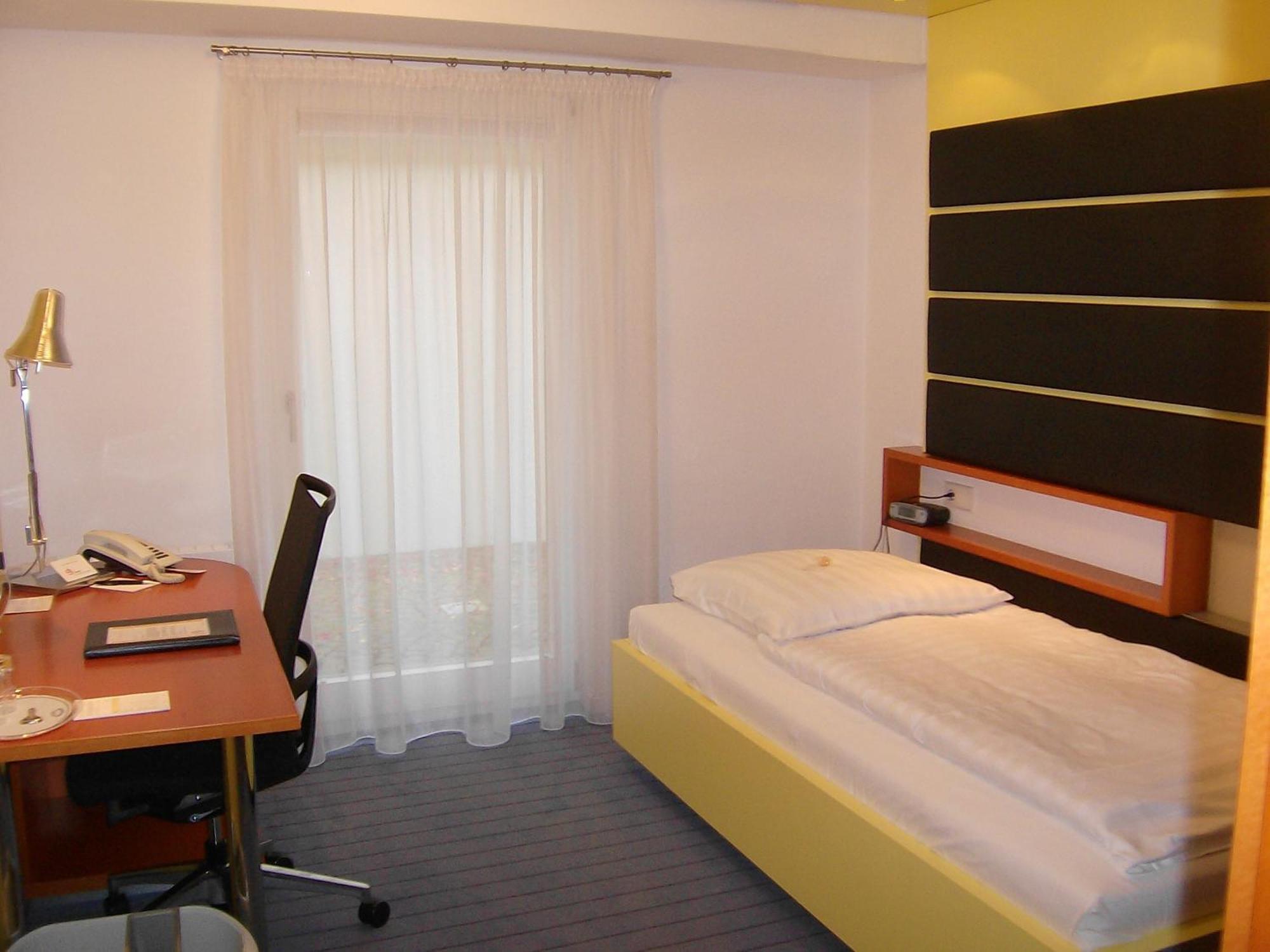 Hotel Schloss Montabaur Oda fotoğraf